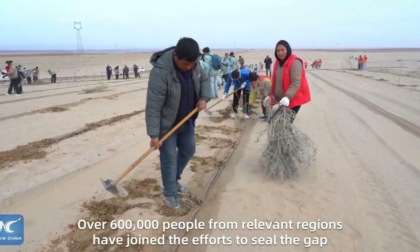 Cina: maggior deserto del Paese completamente circondato da cintura verde