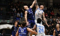 BASKET E VOLLEY: BENACQUISTA LATINA K.O., VINCE LO SMI ROMA