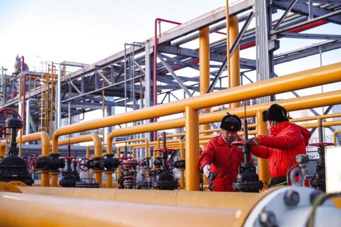 Cina: giacimento petrolifero Daqing, produzione annuale record di gas naturale