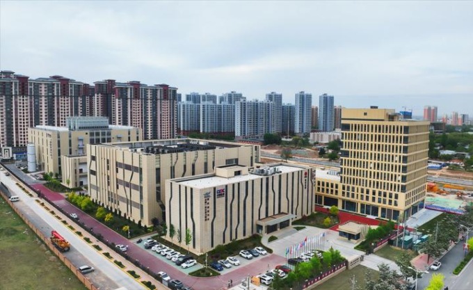 Cina: volume transazioni mercato dati supera 160 mld yuan nel 2024