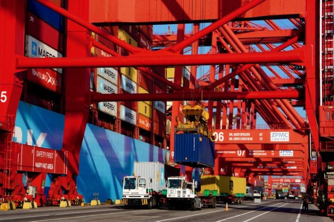 Cina: investimenti e cooperazione all’estero restano stabili nel 2024