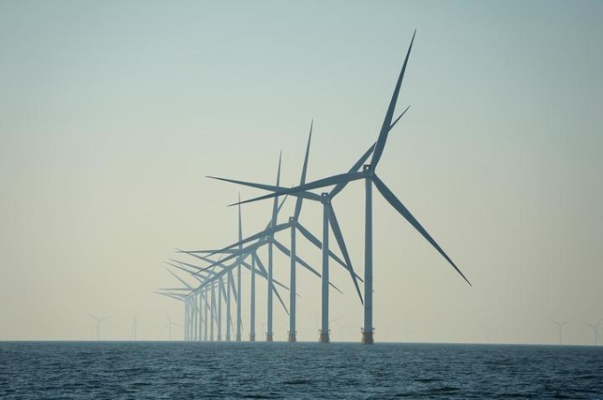 Cina: energie rinnovabili sono 56% di capacità installata totale