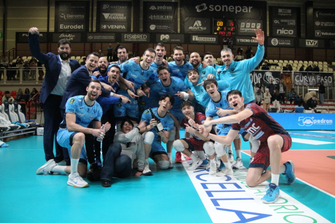 PALLAVOLO SUPERLEGA: PADOVA-CISTERNA 2-3