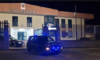 Furto aggravato e tentata estorsione, arrestata una 39enne