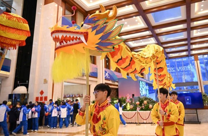 Cina: attività celebra Festa lanterne a Giochi asiatici invernali (2)