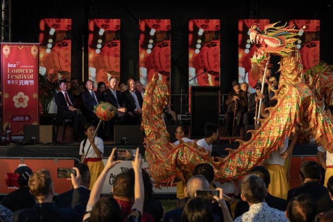 Nuova Zelanda: Auckland ospita celebrazioni per Festa di lanterne (1)