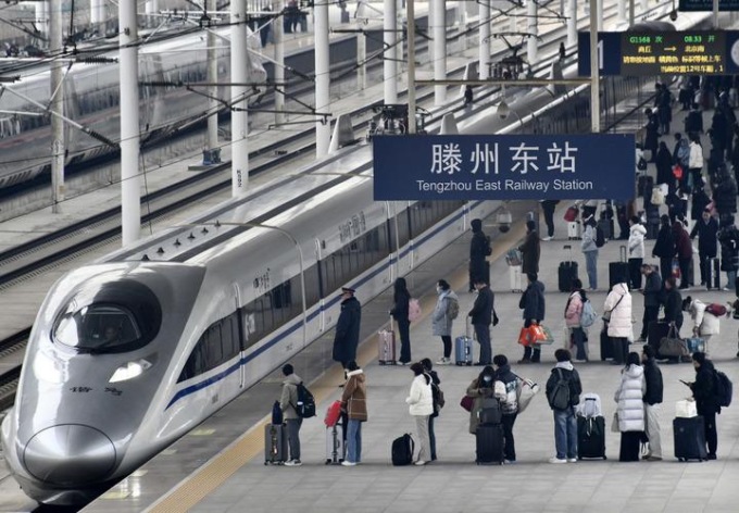 Cina: registrato record di viaggi interregionali durante il picco della Festa di primavera