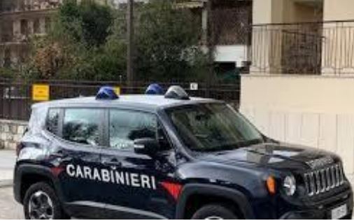 Morto mentre gioca a padel, chiuso centro sportivo