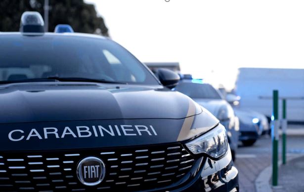 Gestione illecita di rifiuti nella carrozzeria, denunciato