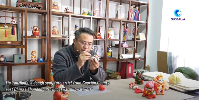 Cina: rivitalizzazione delle tecniche di scultura della pasta