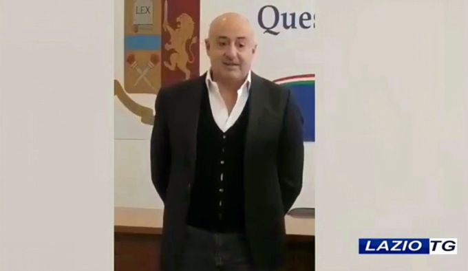 Accoltellato in zona pub, parla il padre del minore ferito