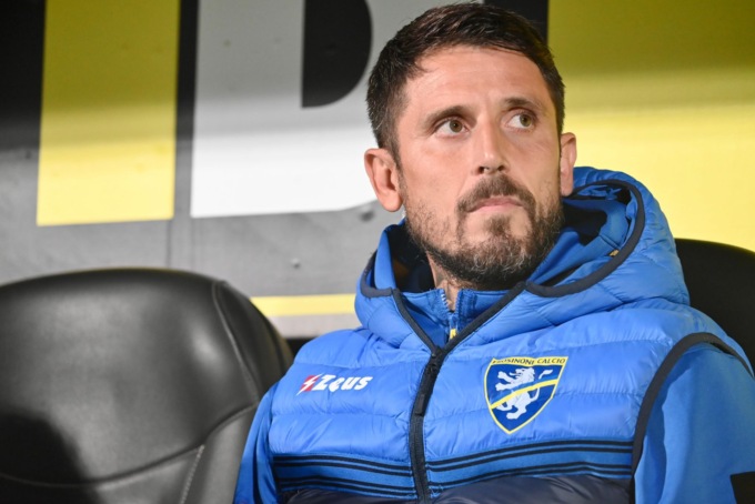 Il Frosinone ha esonerato l’allenatore Greco