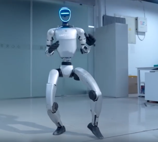 Cina: robot danzanti conquistano il palco