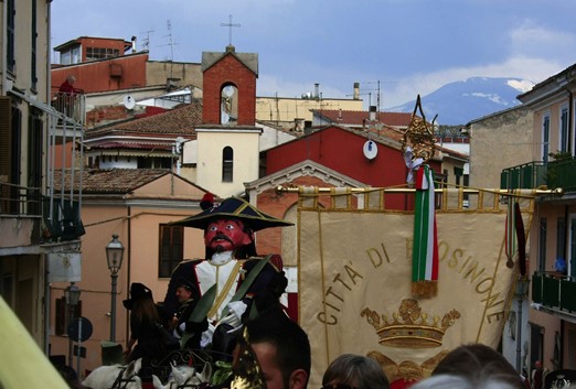 Festa della Radeca, chiusura anticipata per le scuole