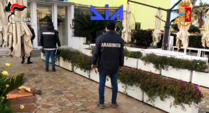 Mafia ad Aprilia. Ecco chi sono gli arrestati, sequestrato anche il ristorante Giovannino a Latina