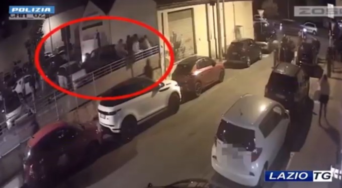Accoltellato nella zona dei pub, interrogati i tre arrestati