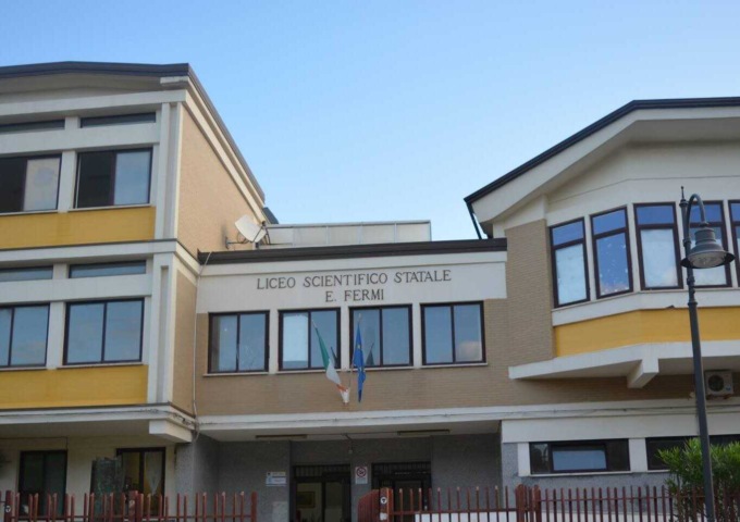 Riapre l’Istituto Fermi, chiuso dopo un corto circuito dal 27 gennaio