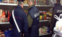 Sequestrati 50 chili di prodotti alimentari in un supermercato