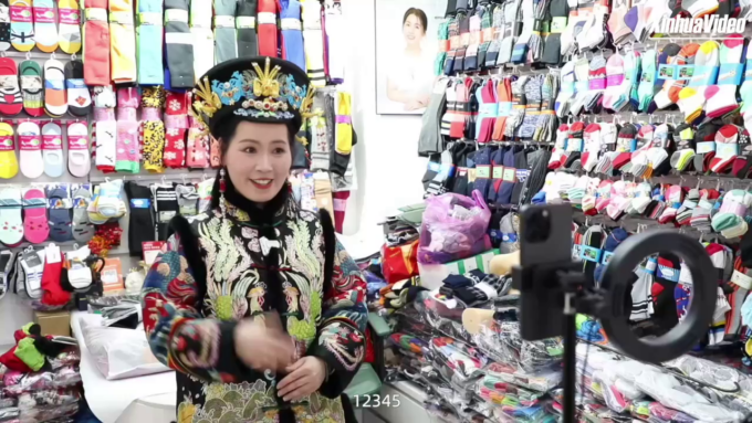 Cina: marketing multilingue con Ia incentiva commercio a Yiwu