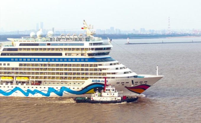 Cina: Shanghai registra record giornaliero arrivi di turisti stranieri su navi da crociera