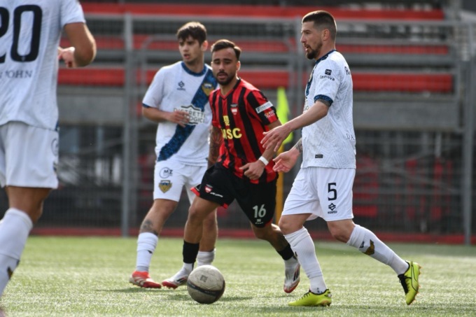 Sorrento – Latina 1-1, punto salvezza per i neroazzurri