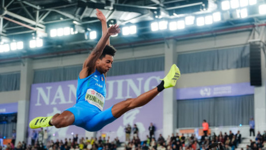 Furlani nella storia, oro mondiale nel lungo con 8.30