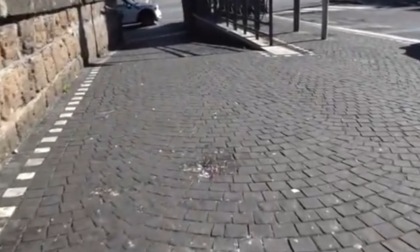16enne accoltellato, arrestato un coetaneo. Ha confessato