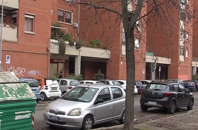 Stranieri all’ex Villaggio Trieste, residenti esasperati