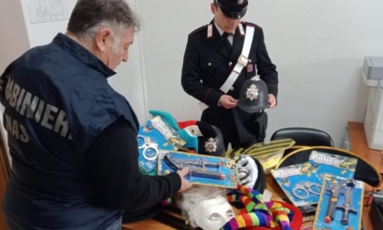 Sequestrati giocattoli e prodotti di carnevale non a norma