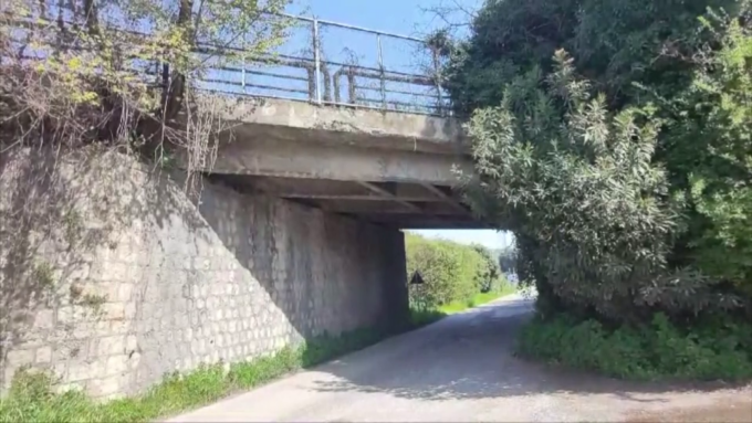 Casilina chiusa, disagi e polemiche