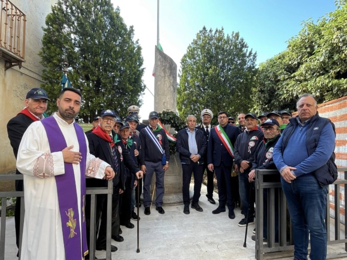 25 aprile, celebrazioni in Piazza della Vittoria