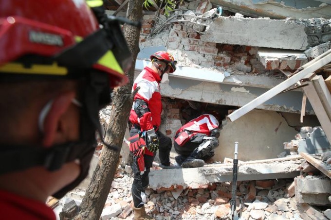 Myanmar: Mandalay, arrivata squadra soccorso di Croce Rossa cinese (1)