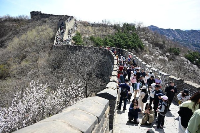Cina: scenario primaverile presso la Grande Muraglia a Pechino
