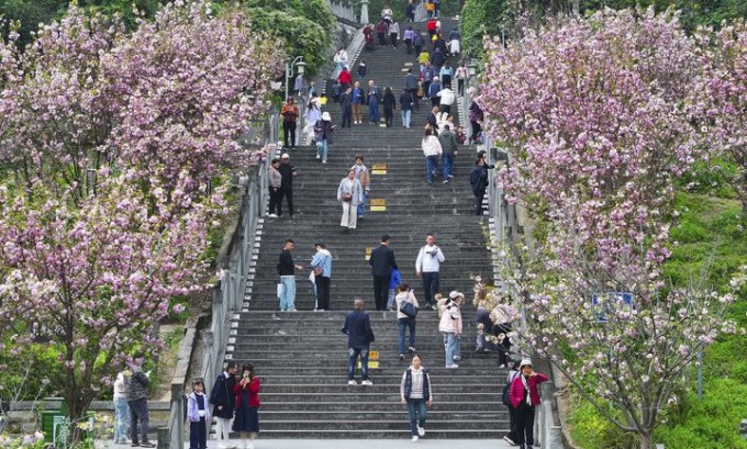 Cina: Festa Qingming, viaggi transfrontalieri in aumento durante vacanze