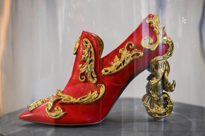 Cina: Guangzhou ospita mostra “Italian Shoe Design”