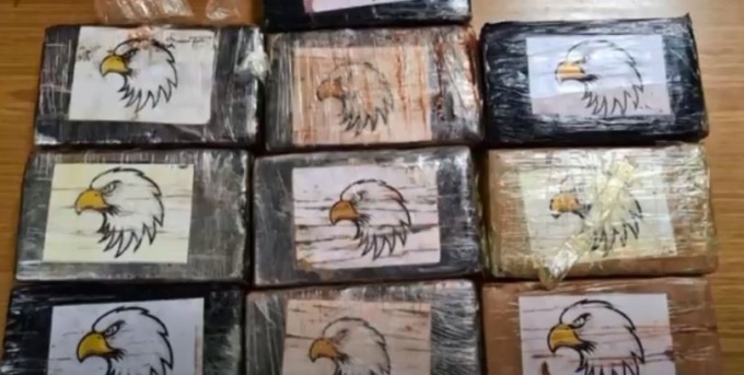 Droga, sequestrati 10 chili di cocaina. Un arresto