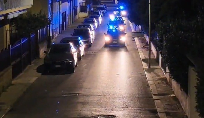 Dal pestaggio di Antonio Grossi alle minacce di morte e spari, nuovi arresti