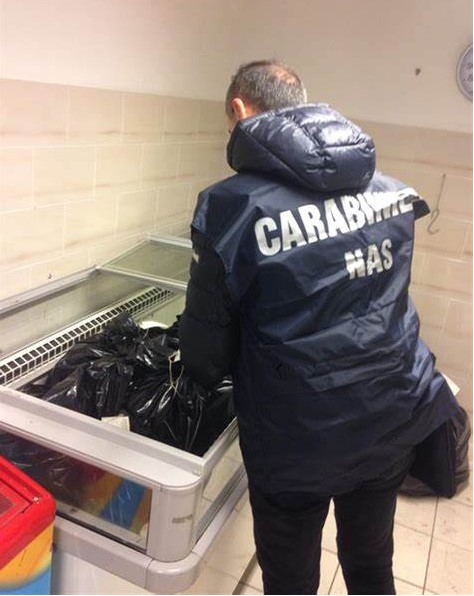 Prodotti tipici di Pasqua, maxi sequestro dei Nas