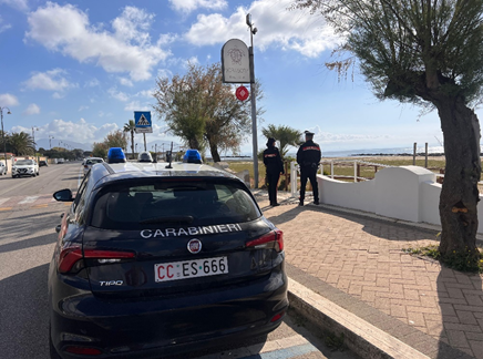 Incendio doloso allo stabilimento balneare