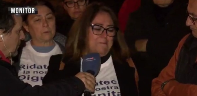 La protesta dei dipendenti dell’Azienda Speciale Vola. Sono senza stipendio da quattro mesi