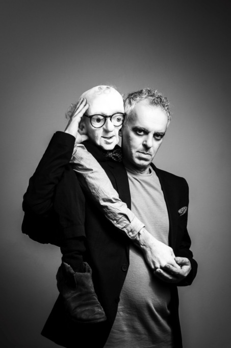 Andrea Cosentino chiude la stagione di prosa