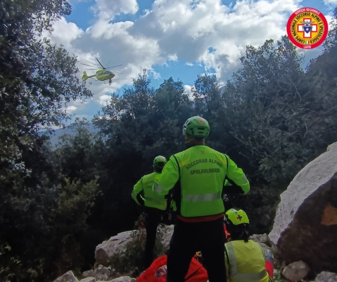 Escursionista di 76 anni scivola, portata in salvo dal Soccorso Alpino