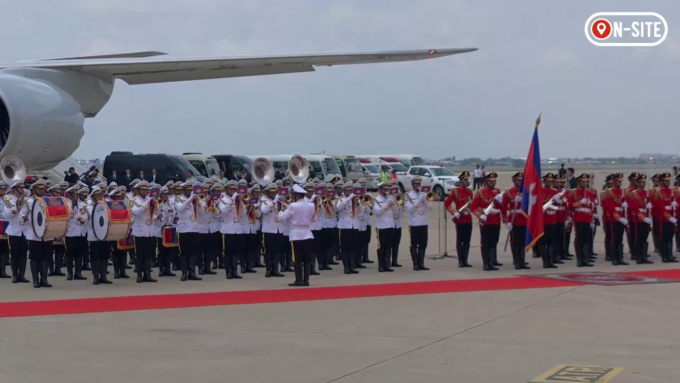 Xi: accolto calorosamente per visita di Stato in Cambogia