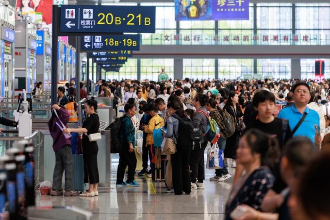 Cina: ferrovie, record passeggeri in primo giorno di vacanze per primo maggio