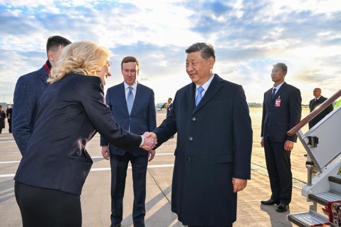 Cina-Russia: Xi arriva a Mosca per una visita di Stato e le celebrazioni della Giornata della vittoria (2)