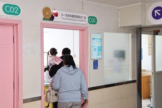 Cina: libro bianco, 70% delle persone vuole perdere peso