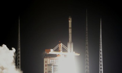 Cina: lancia satelliti per telerilevamento da centro di Taiyuan (1)