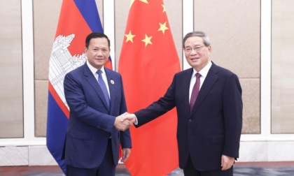 Malesia: ASEAN-China-GCC Summit, premier cinese incontra omologo cambogiano