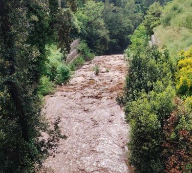Bomba d’acqua, allagamenti e disagi