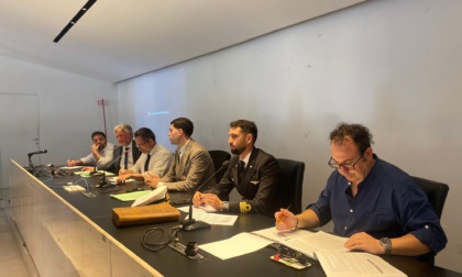 Stagione estiva, incontro in comune con le forze dell'ordine